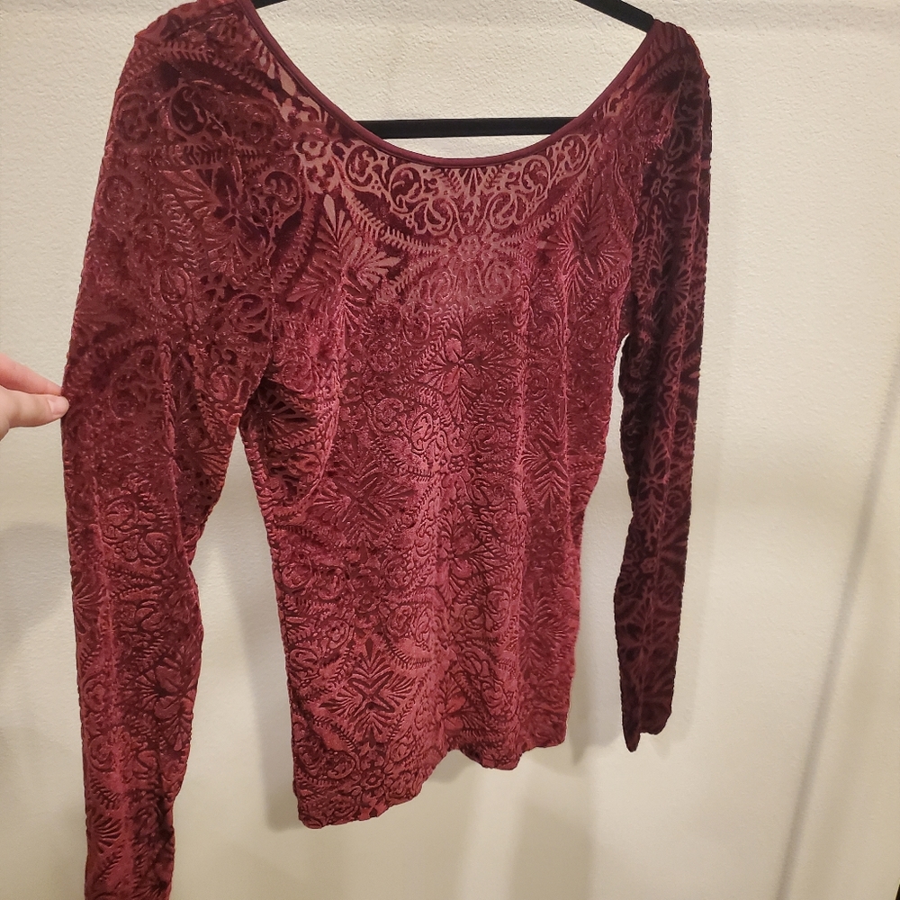 Deep Red top - Picture 2 of 6